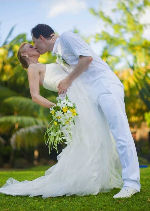 Couple kissing on Wedding day Couple kissing on Wedding day